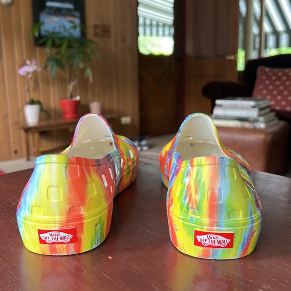 NEW Vans UA Slip On TRK Tie Dyed Rubber Comfort Sneaker NWT - Picture 4 of 7